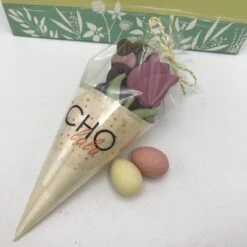 Cho-lala Paaschocolade , Set Van 5 Puntzakjes Hallo Lente | Chocolade Cadeau Pasen Lente | Totaal 300 Gram Chocolade -Voedsel Serie Winkel 1200x1200 393