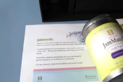 Premium Matcha Set - 5 Delige Matcha Cadeauset - Bamboo Klopper - Met Instructies - 100 Gram Matcha -Voedsel Serie Winkel 1200x800 11